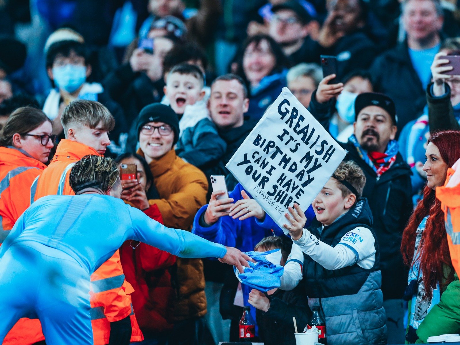 並非一對矛 並非一對矛